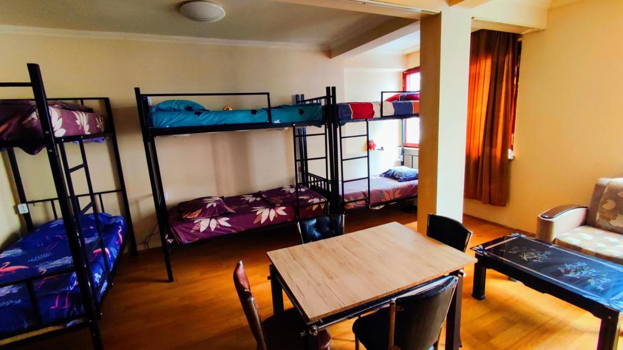 باتومي Masala Hostel المظهر الخارجي الصورة