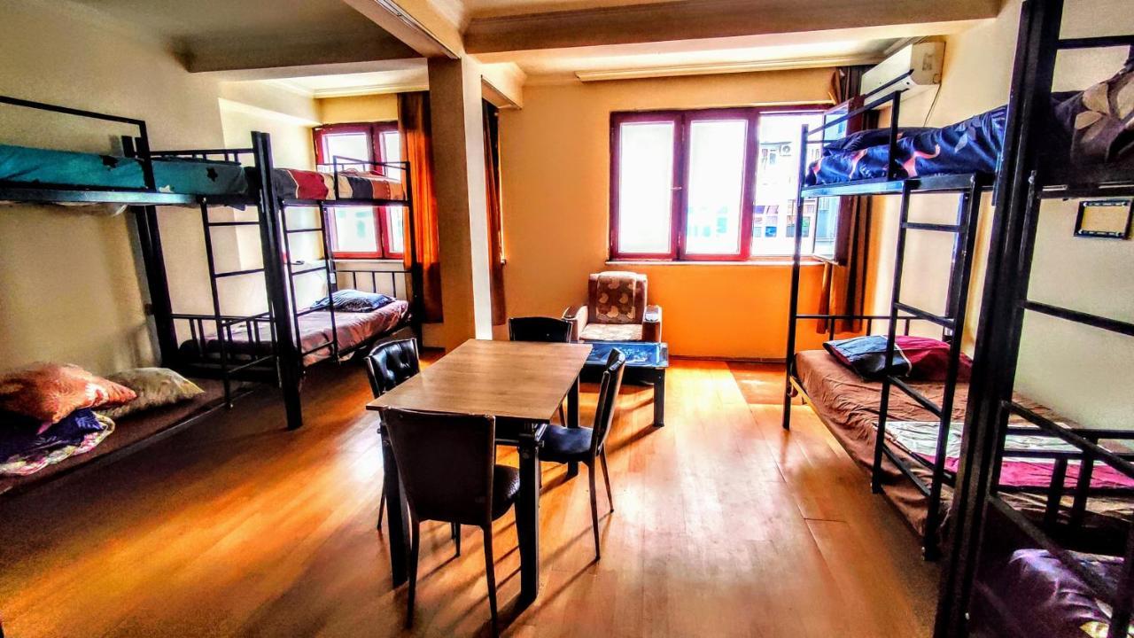 باتومي Masala Hostel المظهر الخارجي الصورة