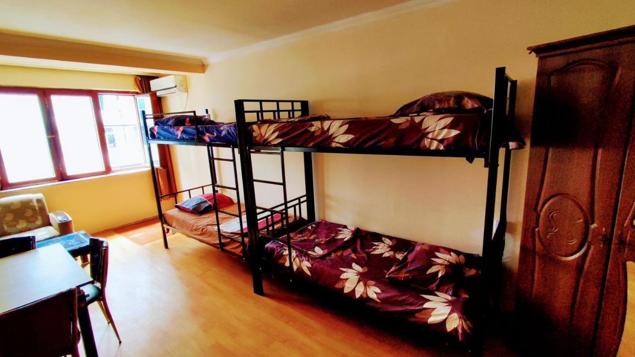 باتومي Masala Hostel المظهر الخارجي الصورة